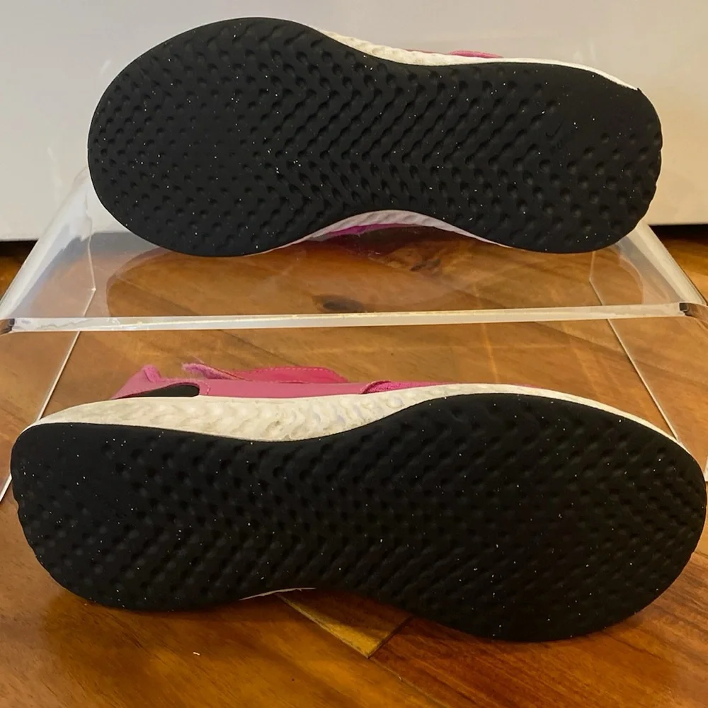 Nike Revolution Pink Sneakers with Velcro Strap Size 2 - Picture 7 of 7
